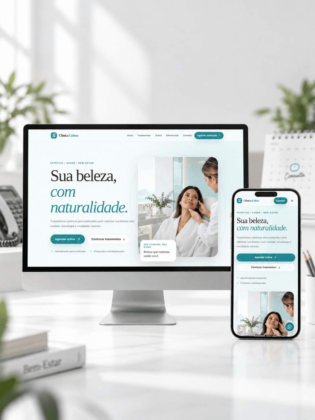 Mockup do site para clínica exibido em desktop e mobile.